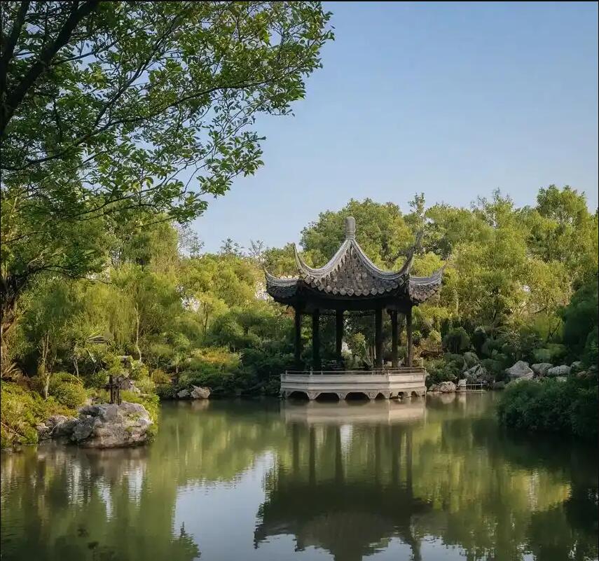 福建紫霜餐饮有限公司